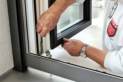 csm_Fenster_einstellen_web_642adce3e4